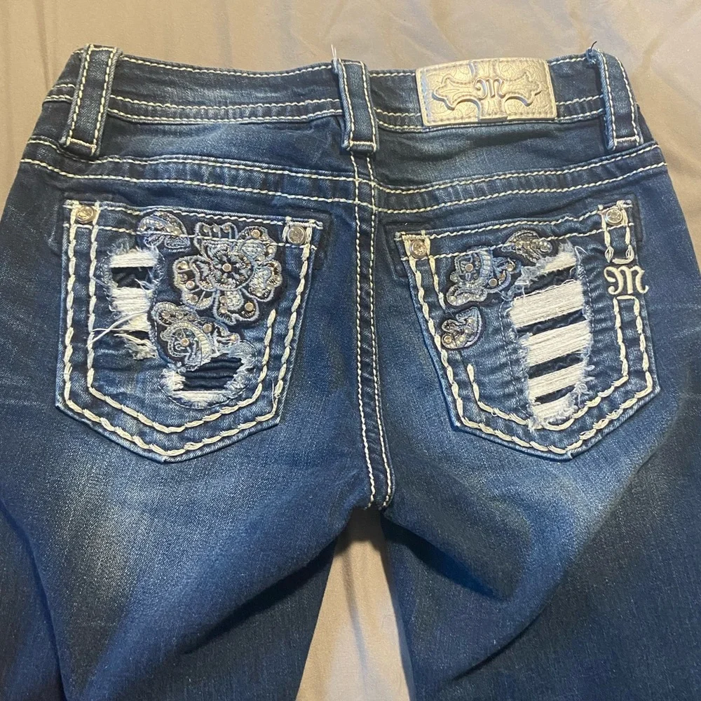 Miss Me Bootcut Rhinestone Pockets - Picture 4 of 4